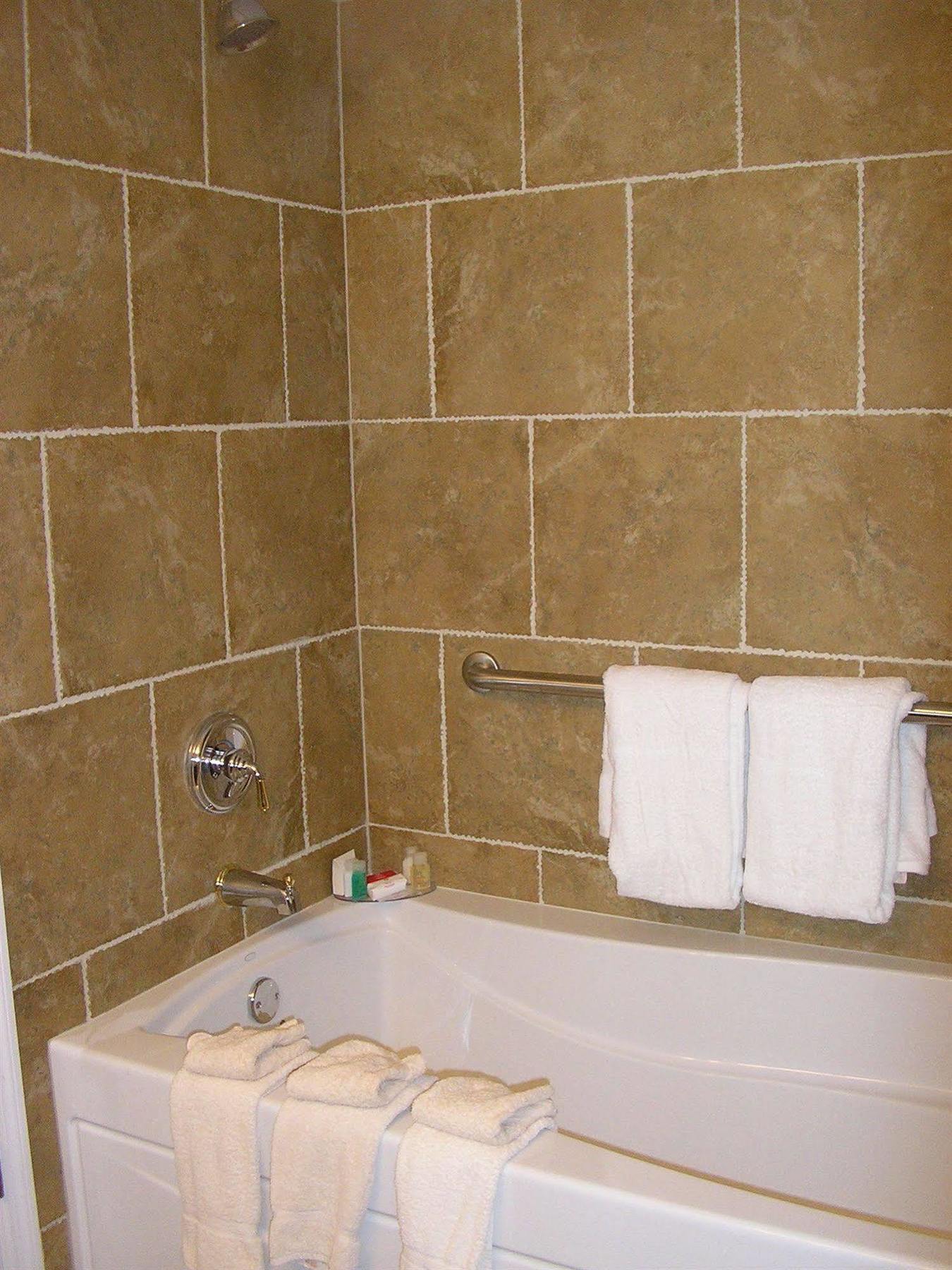 Lake Grassy Inn & Suites Lake Placid Extérieur photo